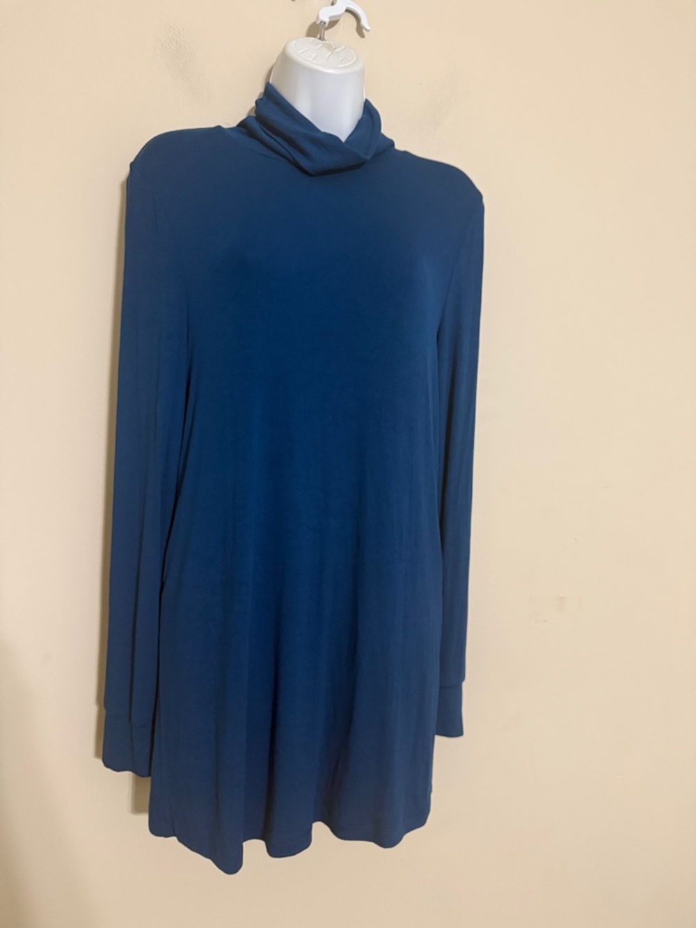 Universal Standard Ribbed Turtleneck Sweater in Deep Teal women S soft stretchy